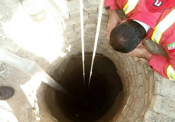 شبکه فاضلاب، جان یک کارگر شهرداری را گرفت