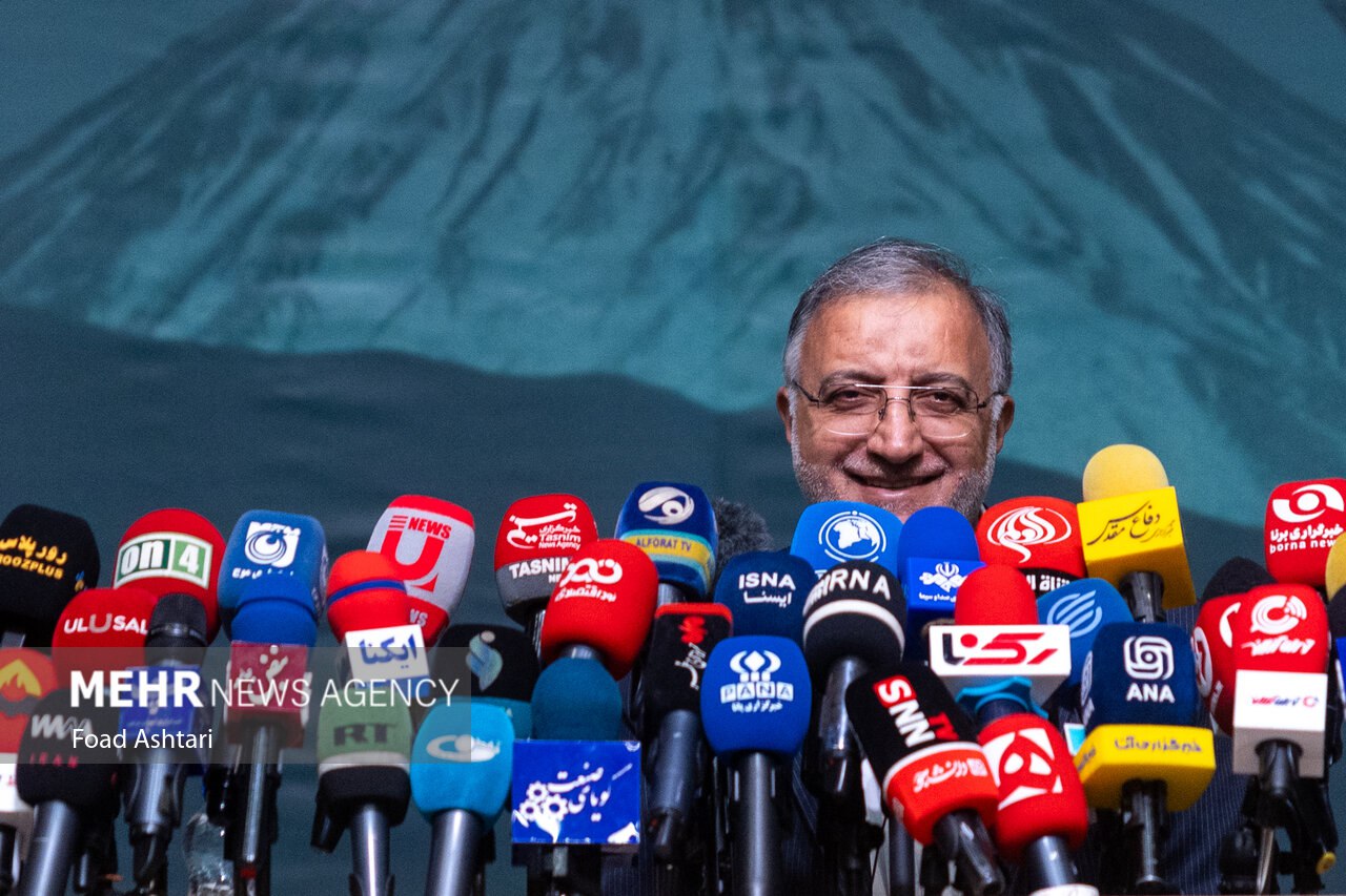 نشست خبری شهردار تهران