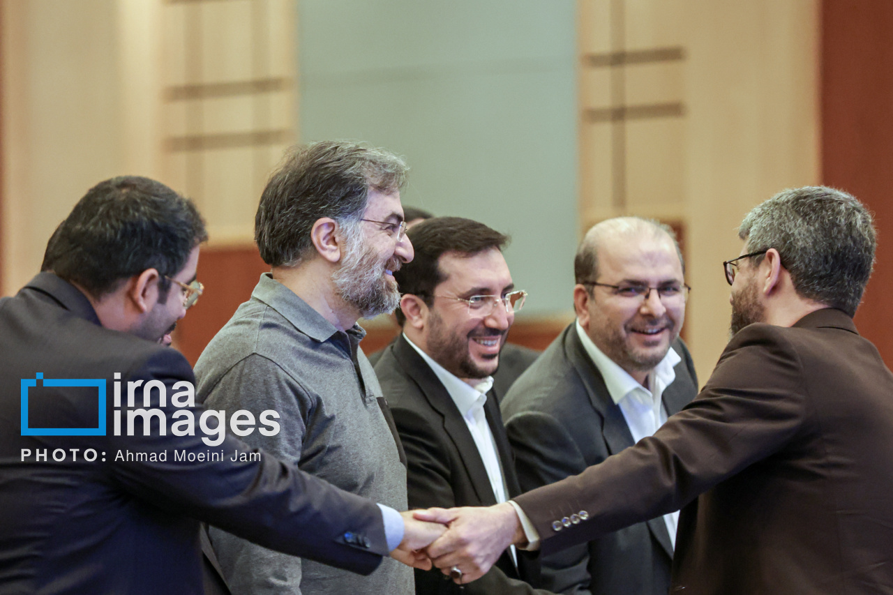 عکس/ همایش روز جهانی ارتباطات باحضور رئیس جمهور