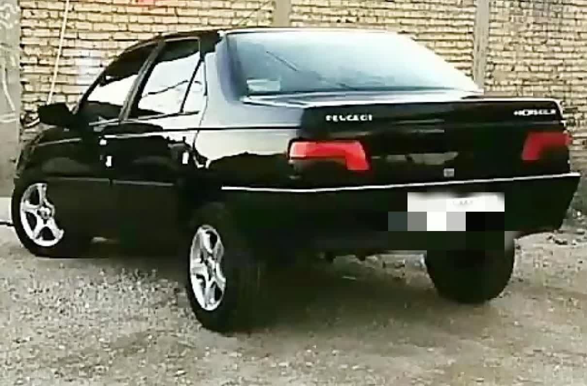 پژوی حادثه‌ساز در یزد متوقف شد