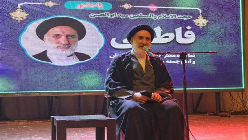 شهید رئیسی مصداق ایستادگی در برابر ابرقدرت‌ها بود