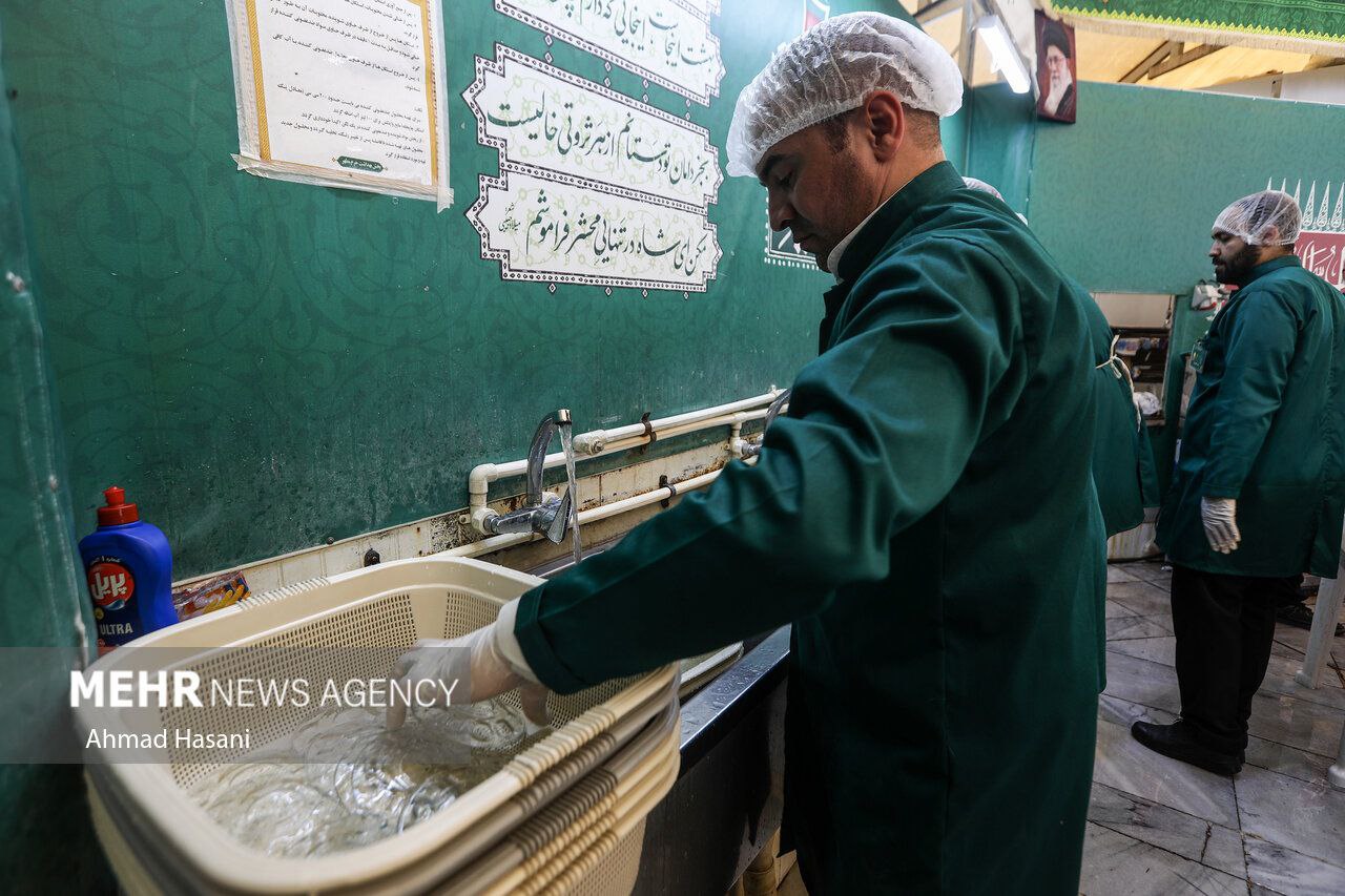 عکس/ چایخانه حضرت رضا (ع)