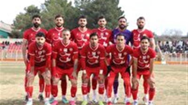 مصاف تیم فوتبال بعثت کرمانشاه با نفت مسجدسلیمان