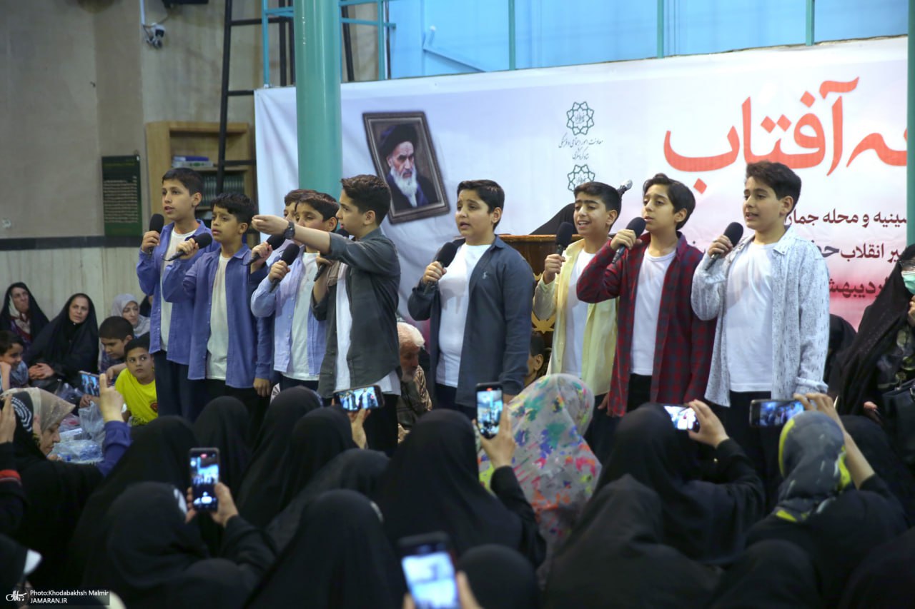 مراسم «کوچه آفتاب» در حسینیه جماران