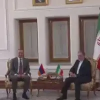 دبیر شورای عالی امنیت ملی ارمنستان با عراقچی دیدار کرد