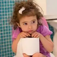 مدفوع کودکان چگونه باید باشد؟/ خوراکی‌هایی برای درمان یبوست کودکان