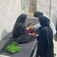 کودک ۱۵ ماهه دچار مسمومیت با بنزین از مرگ نجات یافت