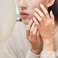 تاثیر تغذیه بر کیفیت پوست و مو؛ چه بخوریم؟