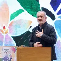 تماس تلفنی پزشکیان با فرماندهان زیردریایی فاتح و ناوشکن دنا