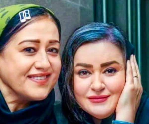 چهره ها/ قاب قدیمی از جوانی فاطمه هاشمی و نعیمه نظام دوست