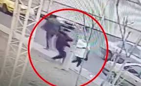 سرقت وحشیانه موبایل از دختر جوان