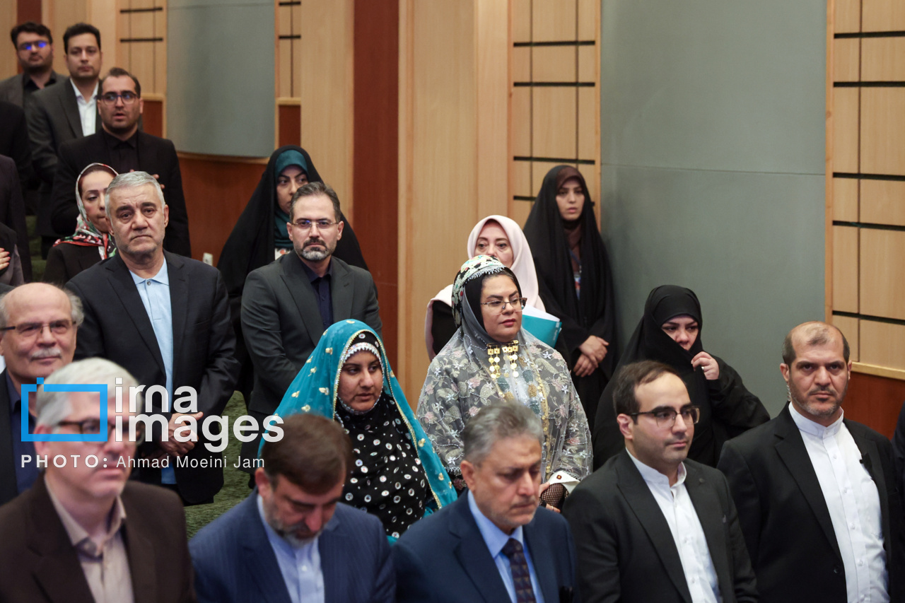 عکس/ همایش روز جهانی ارتباطات باحضور رئیس جمهور