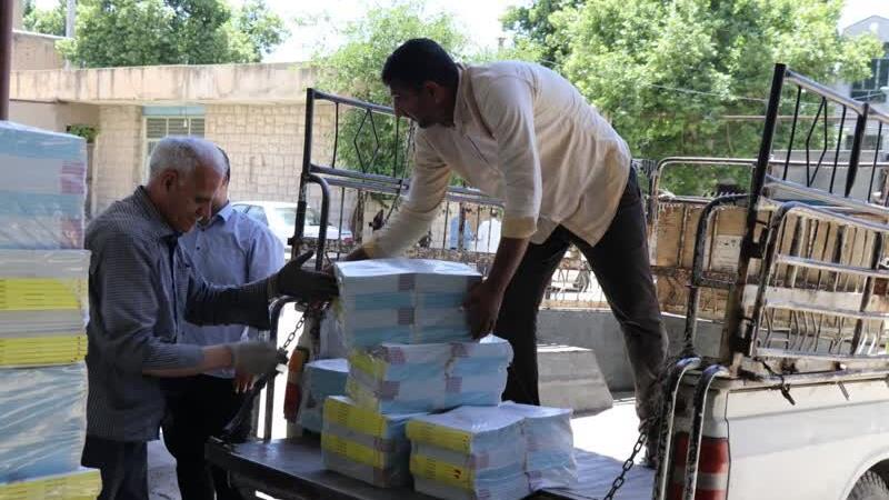 ارسال کتب درسی به شهرستان‌های لرستان آغاز شد