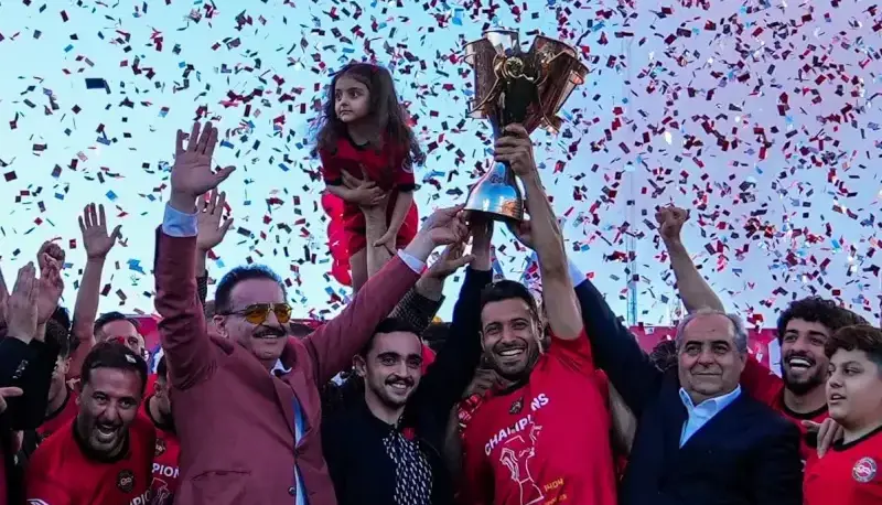 زنوزی: این فرصتی برای ابراز عشق ما به ایران بود