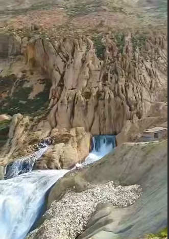 چشمه و آبشار کوهرنگ در استان چهارمحال و بختیاری