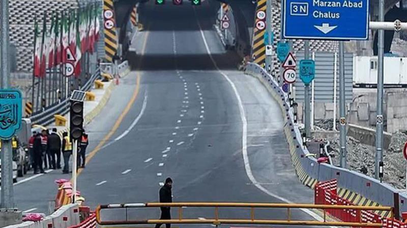 جاده کرج - چالوس همچنان بسته است؛ مسافران اصرار به سفر نکنند