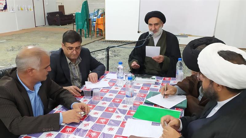 امام جمعه شهرکرد: طرحهای توسعه عمرانی در امامزادگان چهارمحال و بختیاری کند است