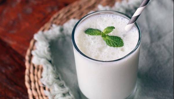 دوغ؛ بهترین نوشیدنی برای فصل گرما