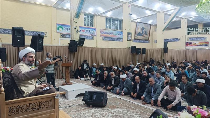 مراسم بزرگداشت شهدای خدمت در سنندج برگزار شد