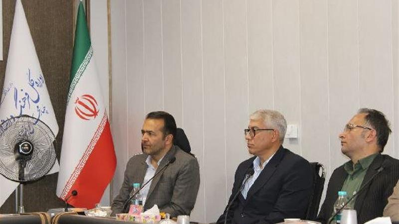 زبان فارسی فصل مشترک همه ایرانیان است