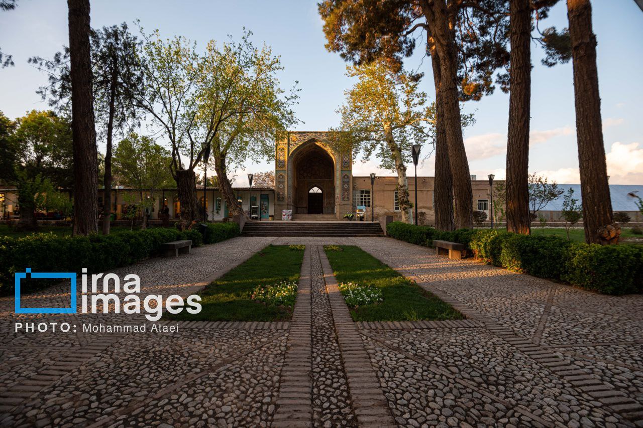 عکس/ ۲۸ اردیبهشت؛ «روز خیام»