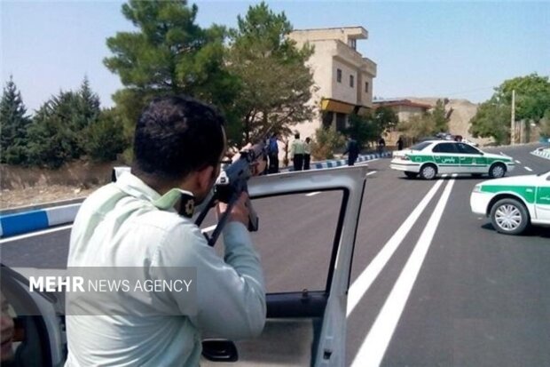 درگیری مسلحانه پلیس با سارقان خودرو؛ یک سارق کشته شد