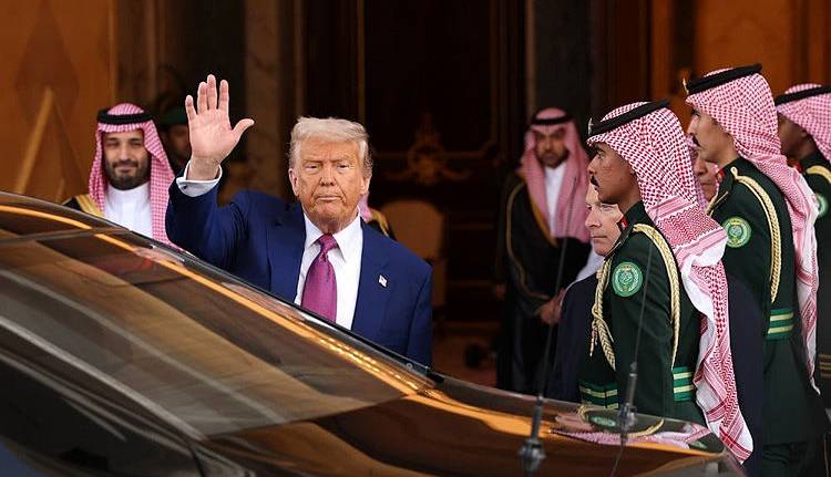 دکترین معامله‌محور ترامپ