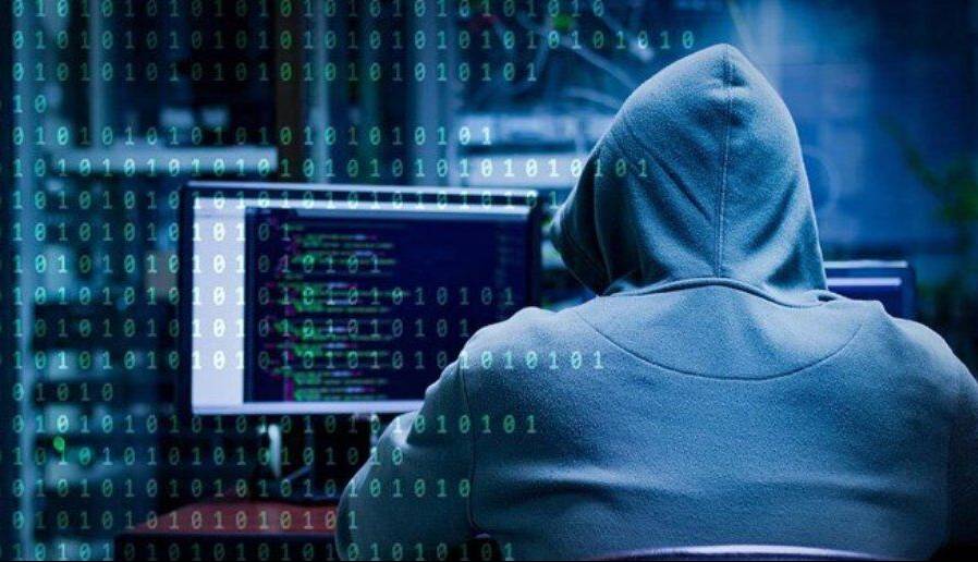 کشف ۶ فقره کلاهبرداری اینترنتی و جرائم رایانهای در اسدآباد