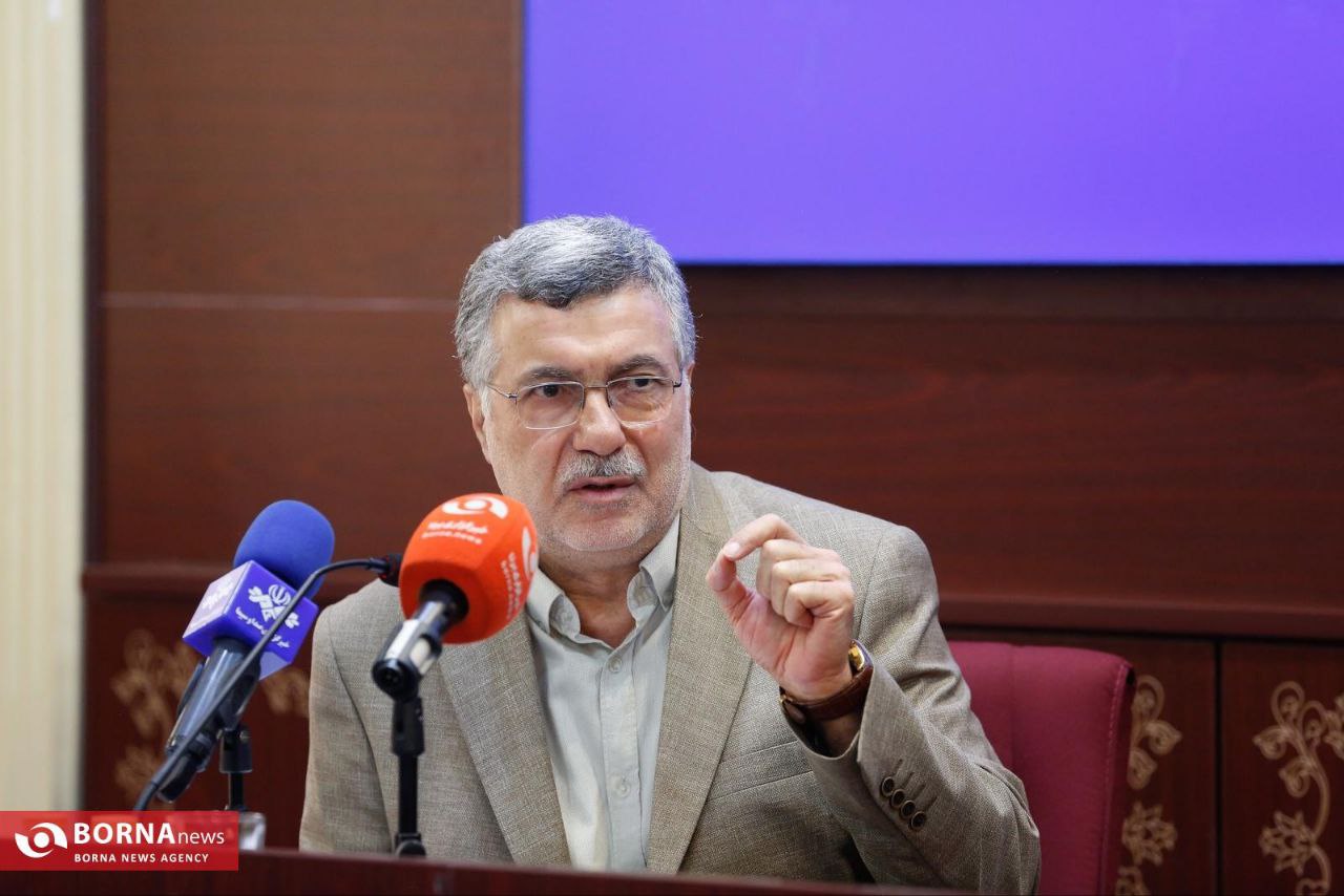 نشست مشترک وزیر بهداشت، وزیر ورزش و جوانان و رییس سازمان نظام پزشکی 