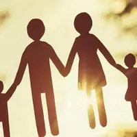 میانگین سنی اولین فرزندآوری زنان در آذربایجان شرقی چند است؟