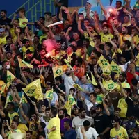 آغاز جنگ صعود به لیگ برتر در طراحی پوسترها