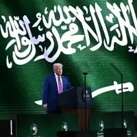 سرمقاله فرهیختگان/ مبارزه یا معامله؟ وعدۀ صلح با فروش سلاح