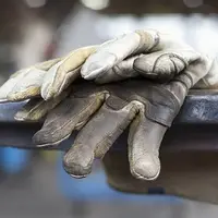 تعطیلی ۵۰ درصد شهرک‌های صنعتی با قطع برق