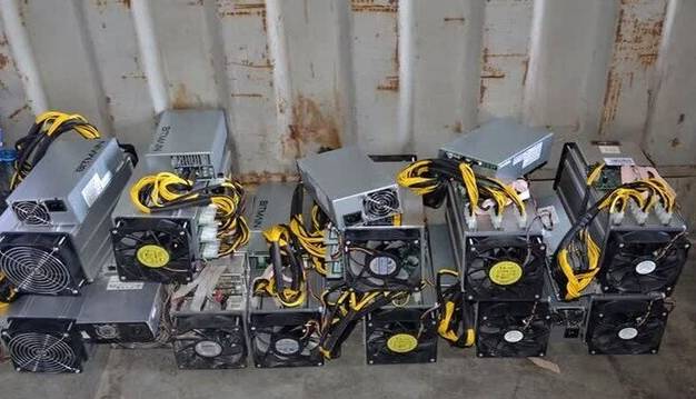 ماینر، خانهای را در خرمشهر به آتش کشاند