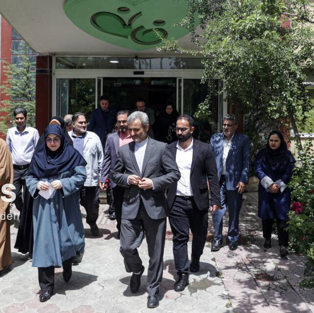 سخنگوی دولت مشهد را ترک کرد