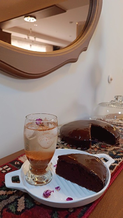 از شما/کیک شکلاتی وشربت خاک شیر