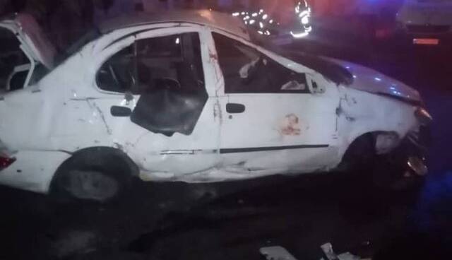 پرت شدن راننده تیبا به بیرون در بزرگراه