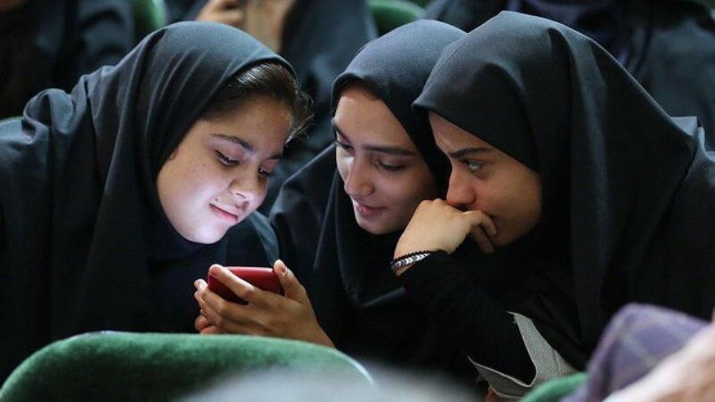 ۱۱۰ دانشآموز در مهرگان بدون والدین زندگی میکنند