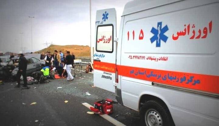 تعداد فوتی‌های واژگونی اتوبوس در آزادراه کرج - تهران به ۲ نفر رسید