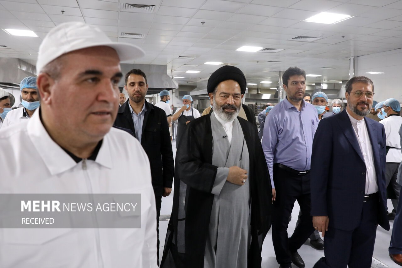 بازدید از آشپزخانه های حجاج ایران در مدینه منوره
