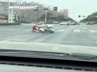 حرکت موتورها بدون کنترل انسانی در چین!