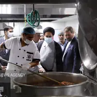 بازدید از آشپزخانه های حجاج ایران در مدینه منوره