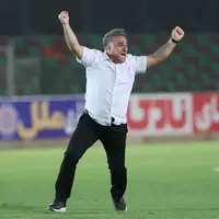 دین‌محمدی: با خنده می‌گفتند مربی مناسبی نیستی!