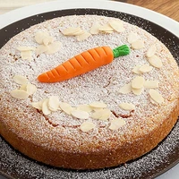 طرز تهیه کیک هویج کافی‌شاپی؛ پوک، نرم و خوشمزه