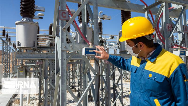 مشکل برق کارخانه آلیاژ منگنز ملکشاهی ایلام تعیین تکلیف میشود