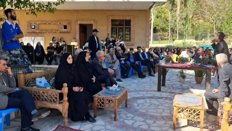 محفل ادبی بزرگداشت حکیم عمر خیام در خلخال برگزار شد