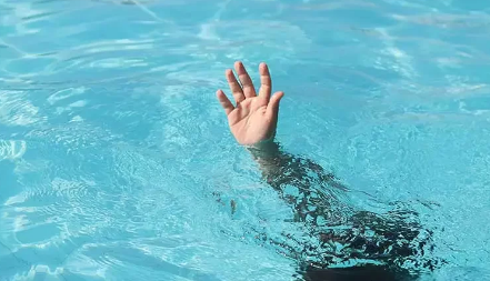 نجات جان سرنشینان خودرو پراید در شوش