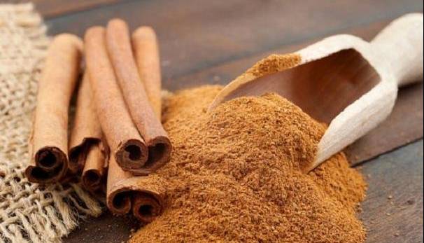 زیاد دارچین نخورید؛ داروهایتان بی اثر می‌شود!
