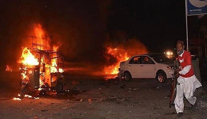 انفجار بمب در بلوچستان پاکستان با ۲۴ کشته و زخمی