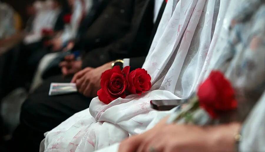۱۰میلیون ایرانی مجرد در سن ازدواج
